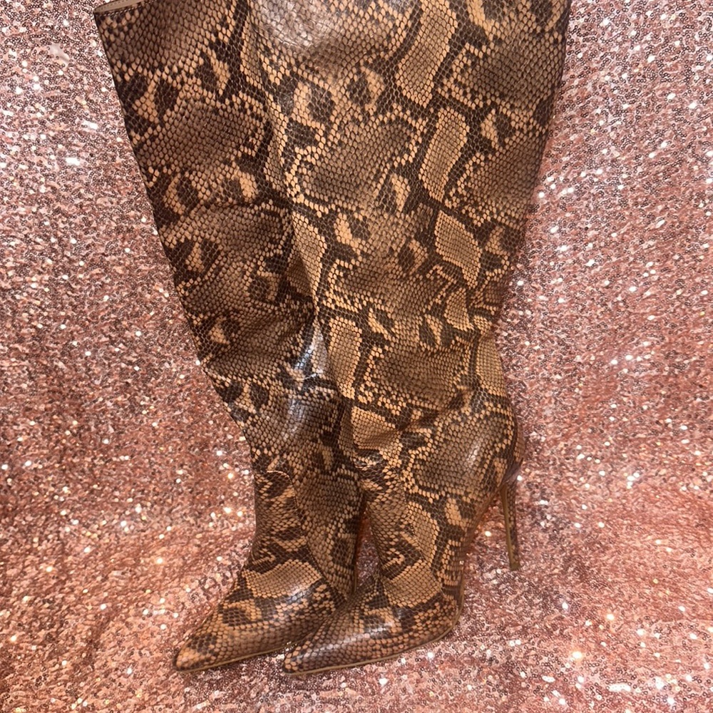 Snake print PLT Fashion Boots; Very Y2K
